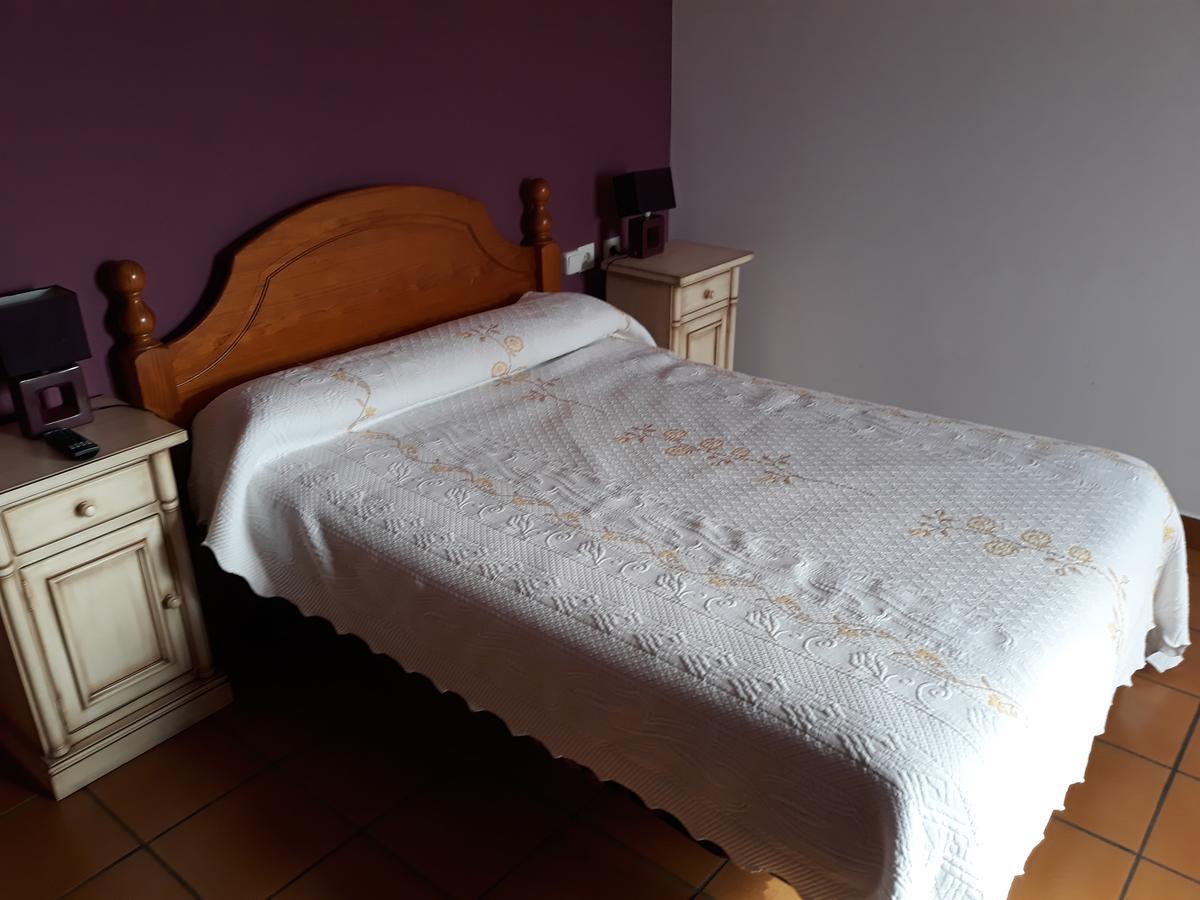 Hostal Ardoi Zizur Mayor Buitenkant foto