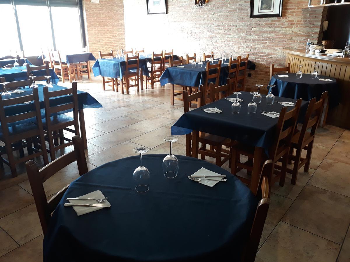 Hostal Ardoi Zizur Mayor Buitenkant foto